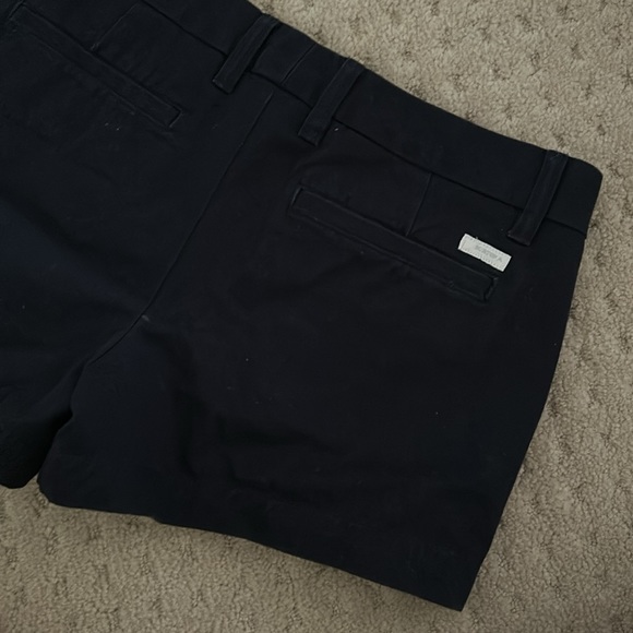 Burton Shorts - Picture 2 of 3